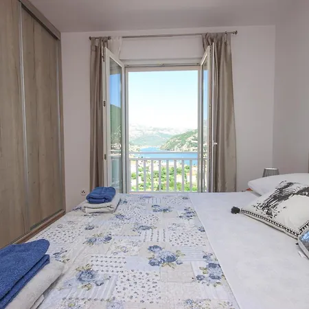 Antonio Apartment